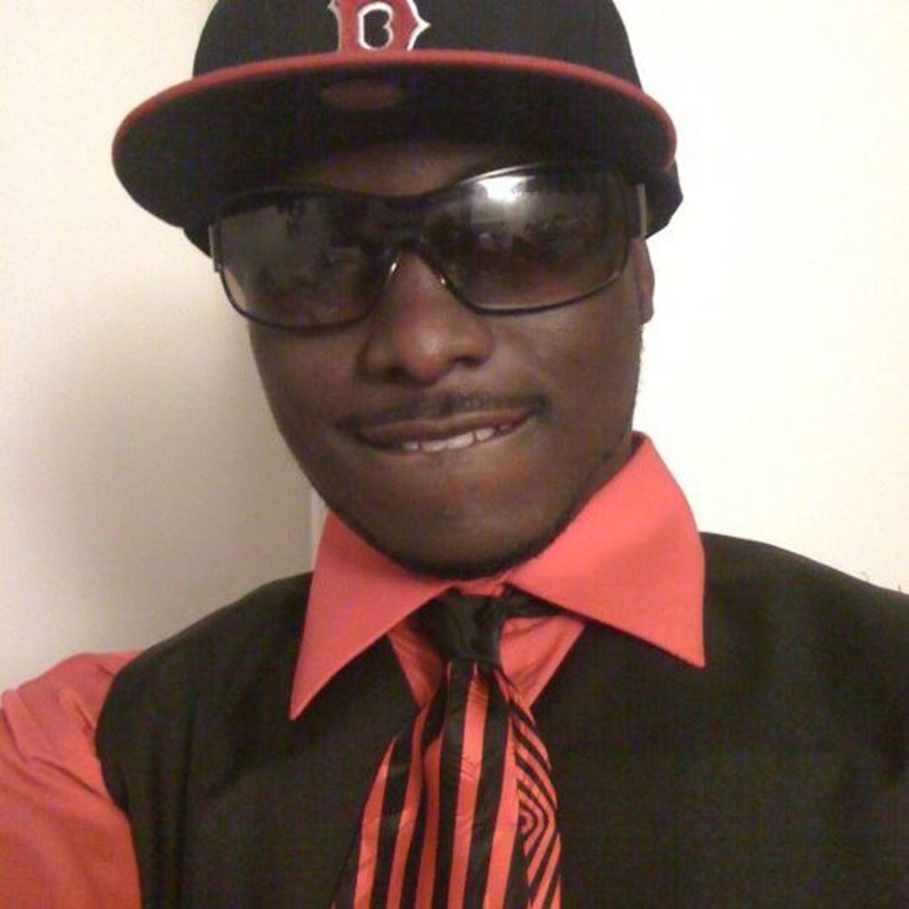 Meet your Posher, Tiquentes